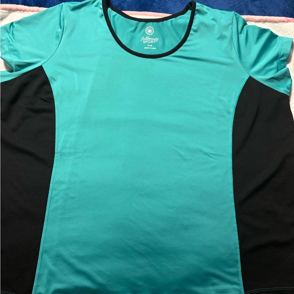 Aqua and Black Women's Short Sleeve Top